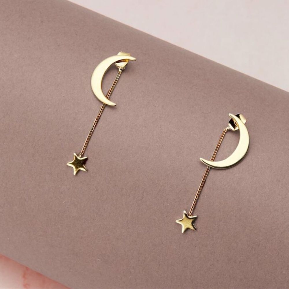 Moon Star Dangle Earrings Q304